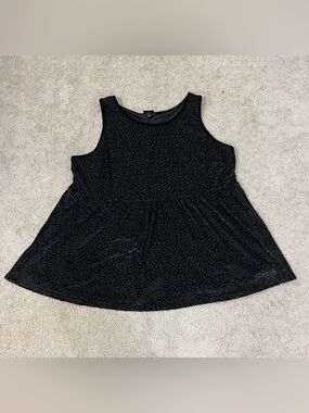 Torrid Size 4 Velvet Peplum Tank Top
